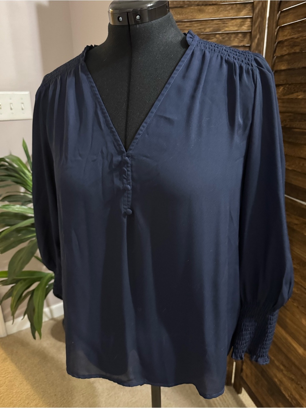 NWT L Navy blue blouse